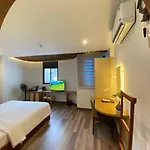 A25 Hotel - 14 Ho Huan Nghiep