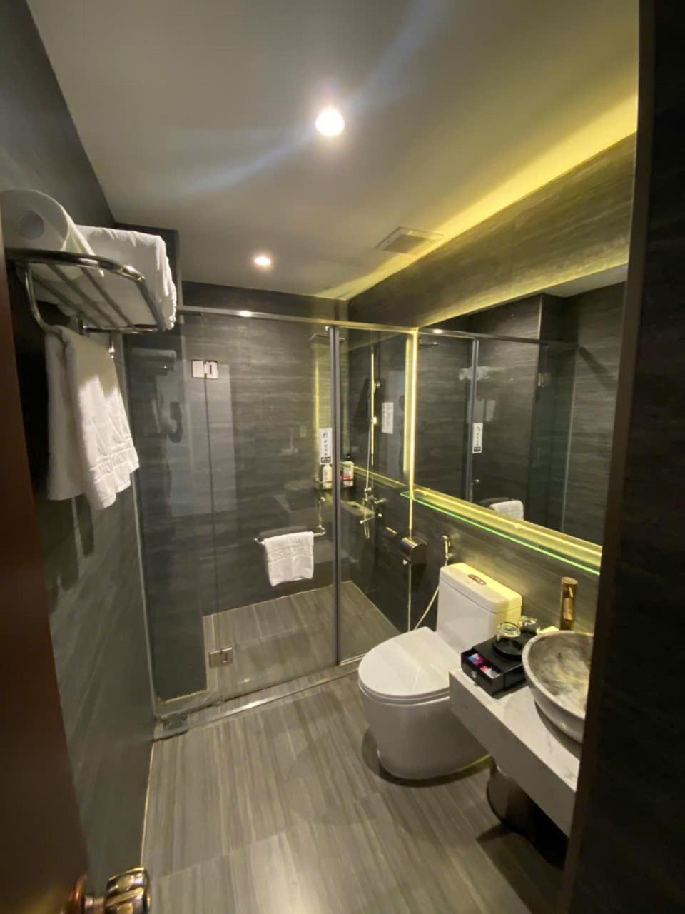 A25 - 14 Ho Huan Nghiep Hotel Cidade de Ho Chi Minh
